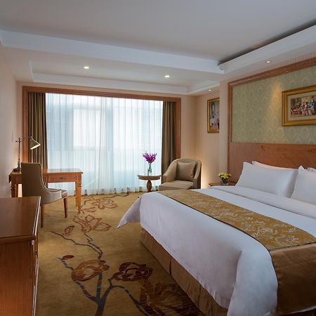 Vienna International Hotel Shanghai Baoshan Pangu Road Екстериор снимка