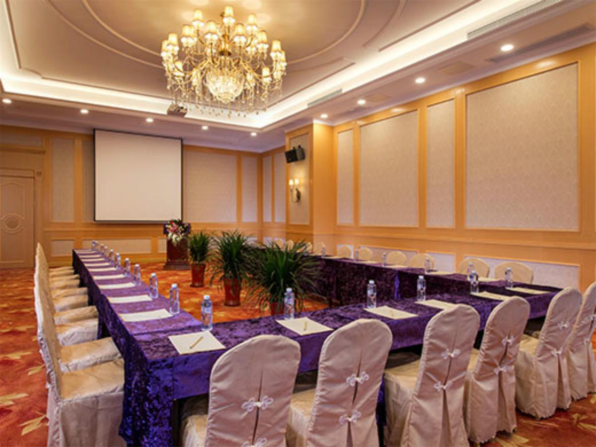 Vienna International Hotel Shanghai Baoshan Pangu Road Екстериор снимка