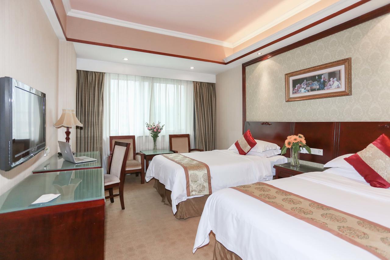 Vienna International Hotel Shanghai Baoshan Pangu Road Екстериор снимка